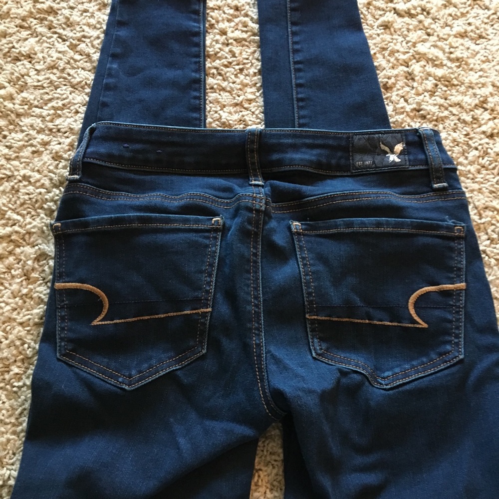 Dark wash skinny jeans